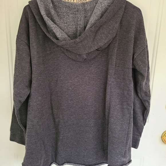 LOVE Hoodie - Picture 3 of 3